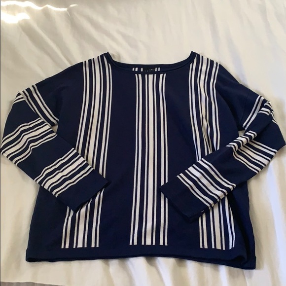 Sweater - Picture 1 of 1